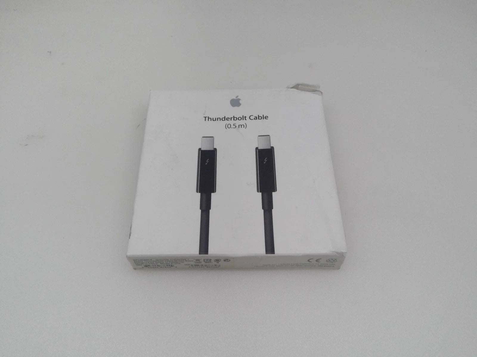 NEW Apple MF640ZM/A A1410 Thunderbolt Cable 0.5m 1.6ft Black