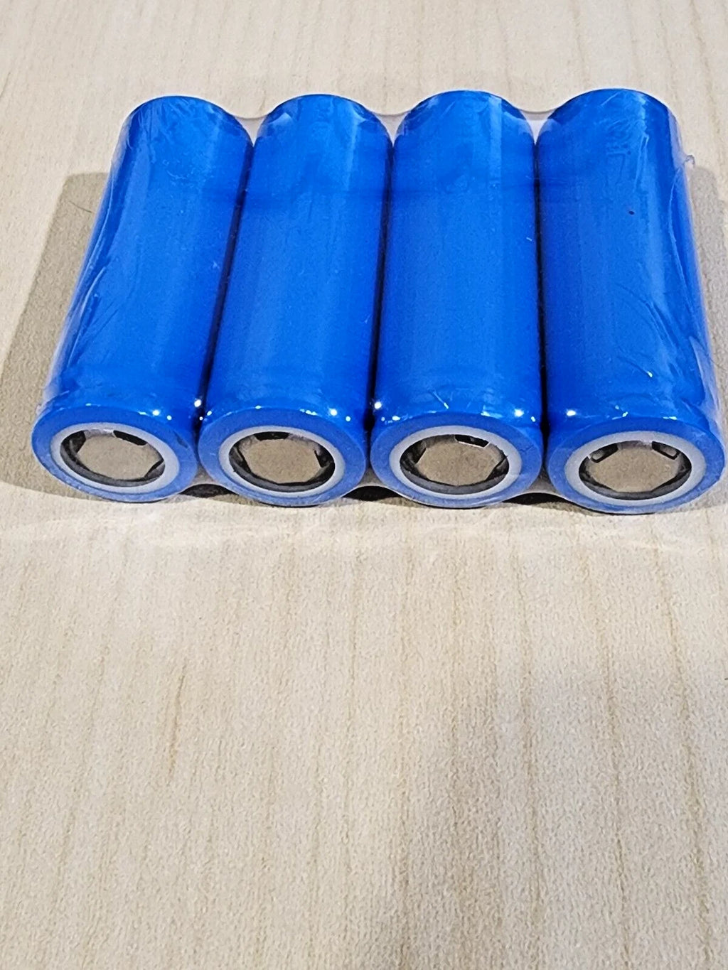 4 x IFR18500 3.2v LiFePO4 RECHARGEABLE BATTERY solar lights flat top MFG 01/2023