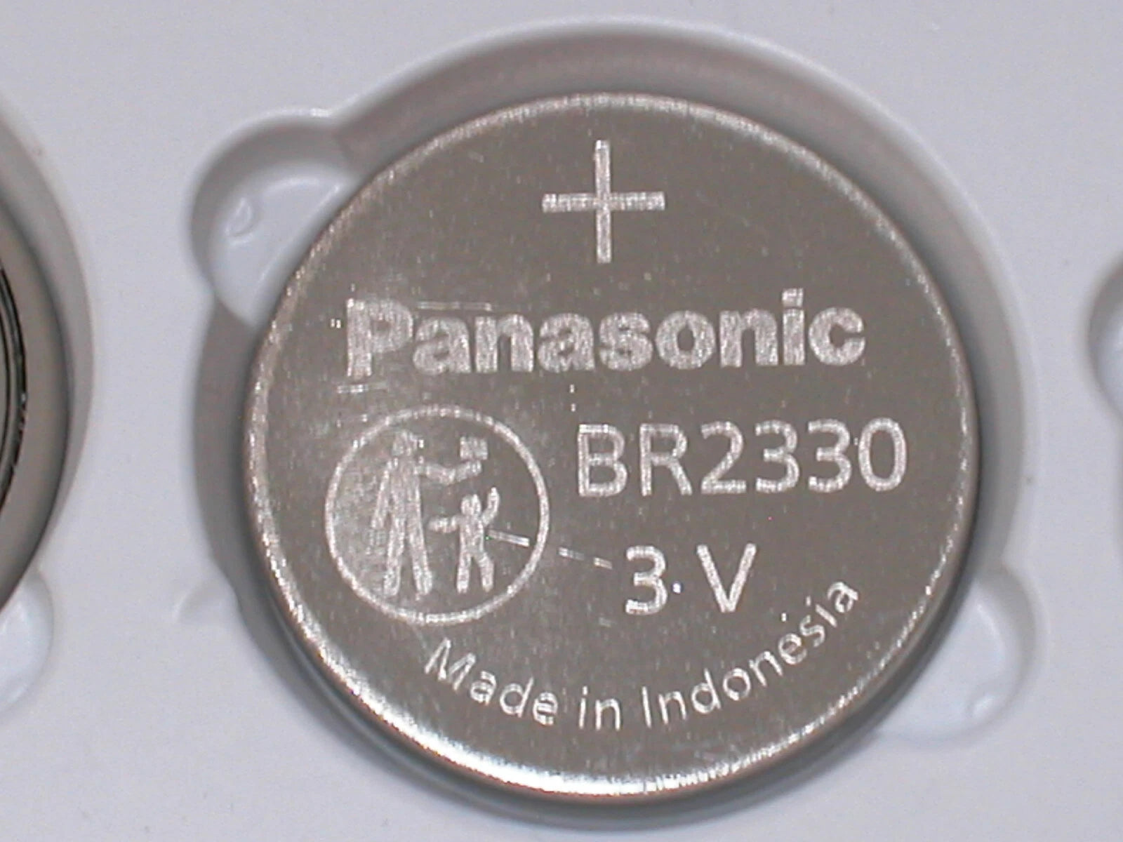 1 pc Panasonic BR2330 3v LITHIUM BATTERY BR 2330 mfd 03/2021 EXPIRE 03/2031