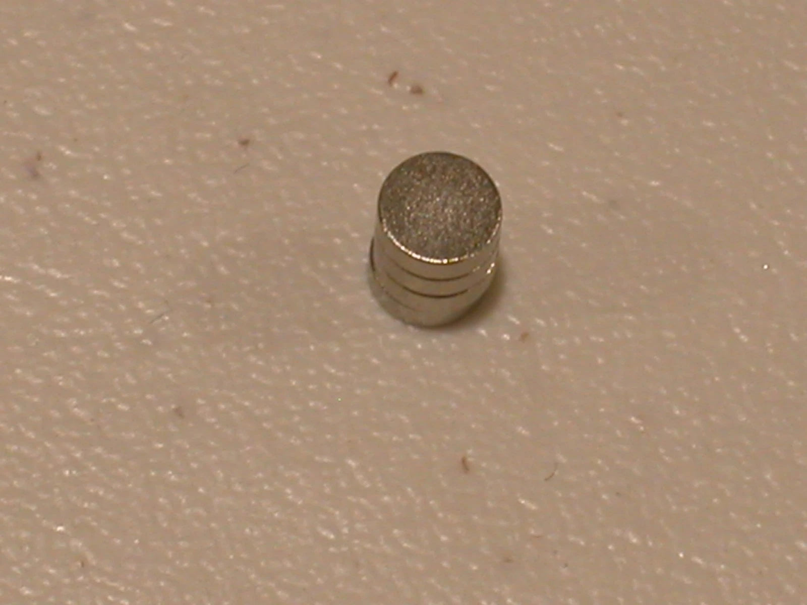 4 magnets to convert 18*650 battery flat tops to button tops 18350 14500 18350