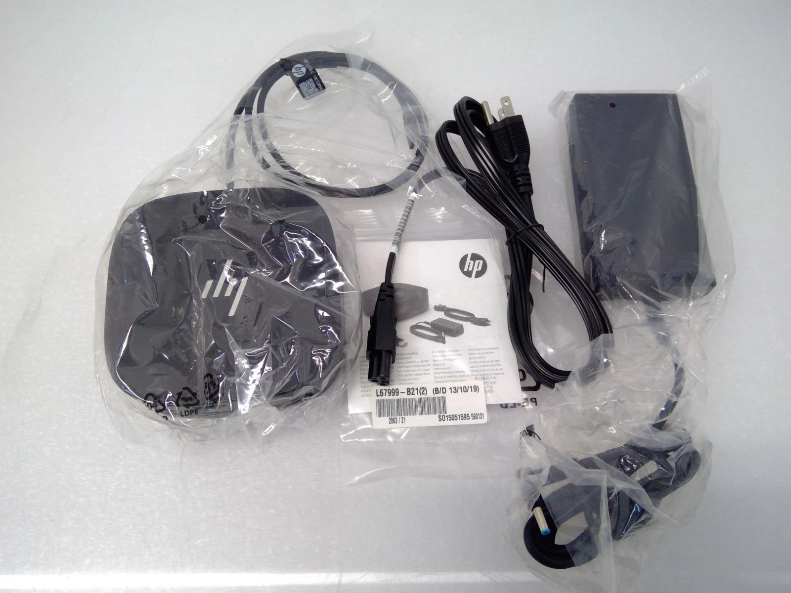 OPEN BOX HP HSN-IX02 G2 USB-C Universal Dock Station 5TW13UT#ABA L75126-001