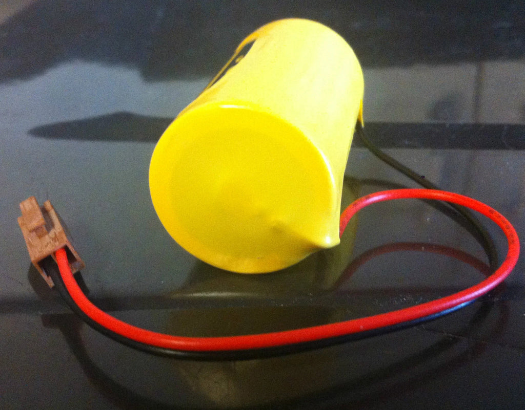 Brand New GE Fanuc A98L-0031-0007 Battery-Cutler Hammer, BR-C w/ Plug