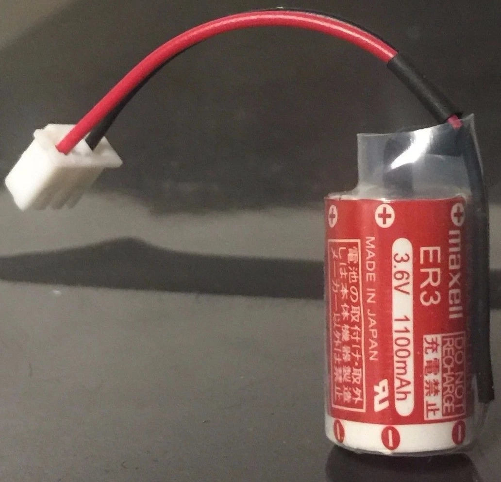Brand New Maxell ER3 3.6V Li-ion PLC Battery with PM-20BL Plug