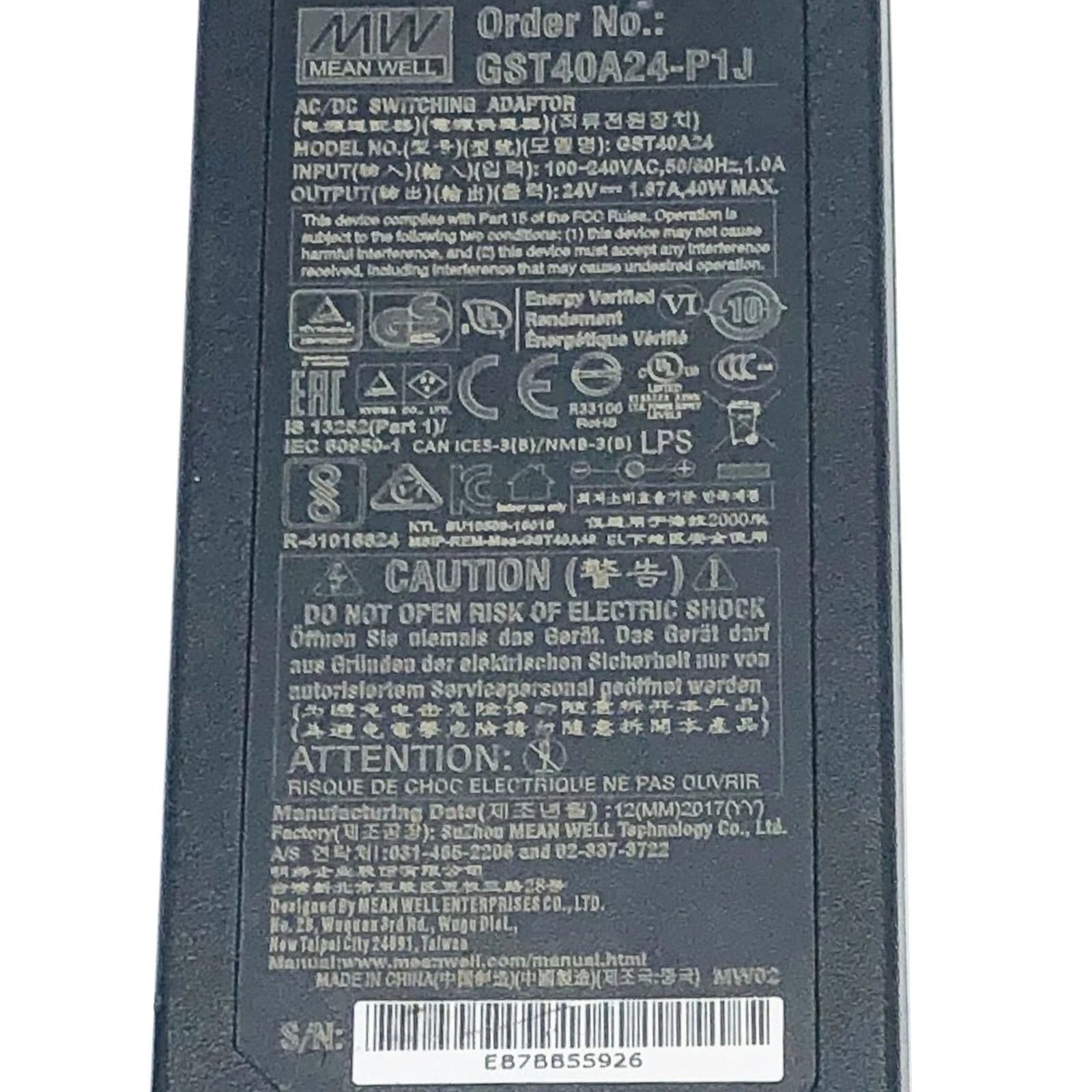 NEW Genuine Mean Well GST40A24-P1J AC Adapter 24V 1.67A Power Supply 5.5x2.0 Tip