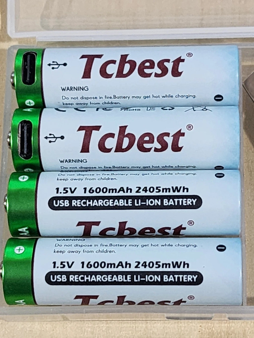 4 x AA Tcbest RECHARGEABLE Li-ion BATTERY USB-C CORD /CASE INCLUDED 2405mWh 1.5v