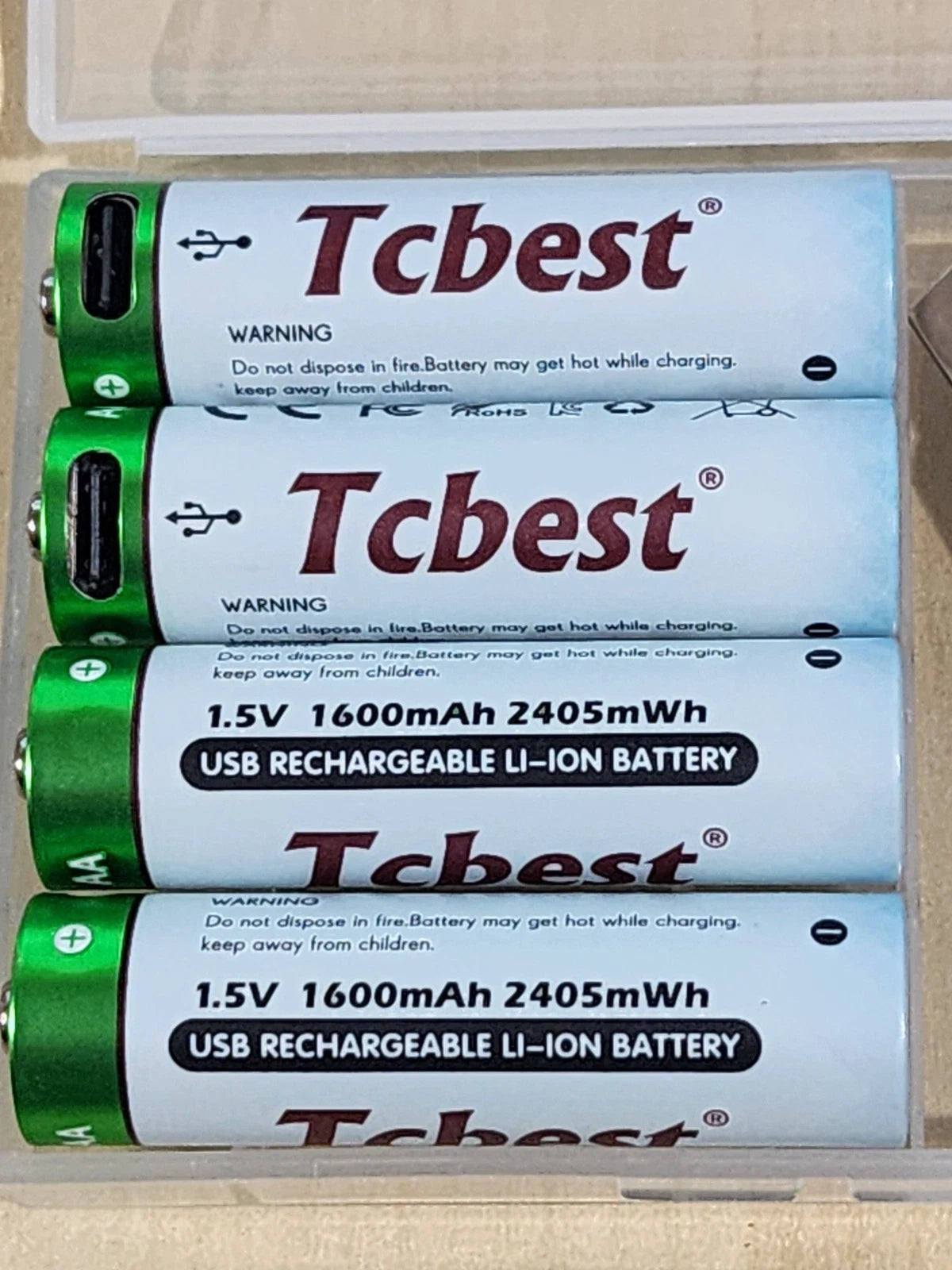 4 x AA Tcbest RECHARGEABLE Li-ion BATTERY USB-C CORD /CASE INCLUDED 2405mWh 1.5v