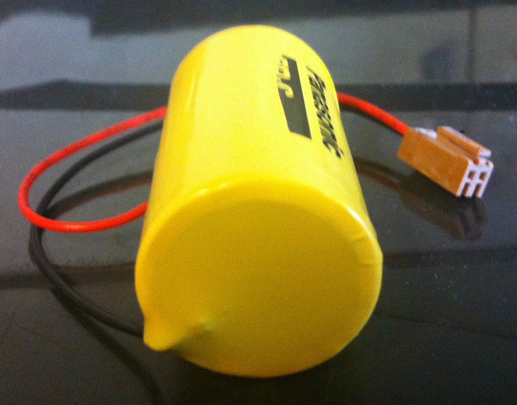 Brand New GE Fanuc A98L-0031-0007 Battery-Cutler Hammer, BR-C w/ Plug