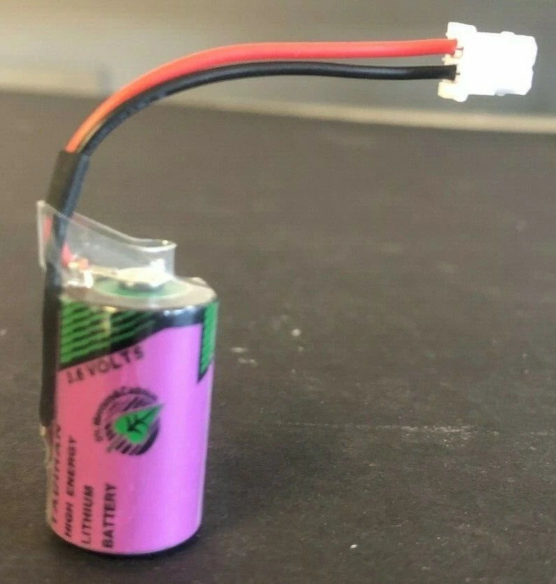 Brand New Tadiran TL-5902 3.6V "1/2 AA" 1200mah Lithium Battery W/ Plug