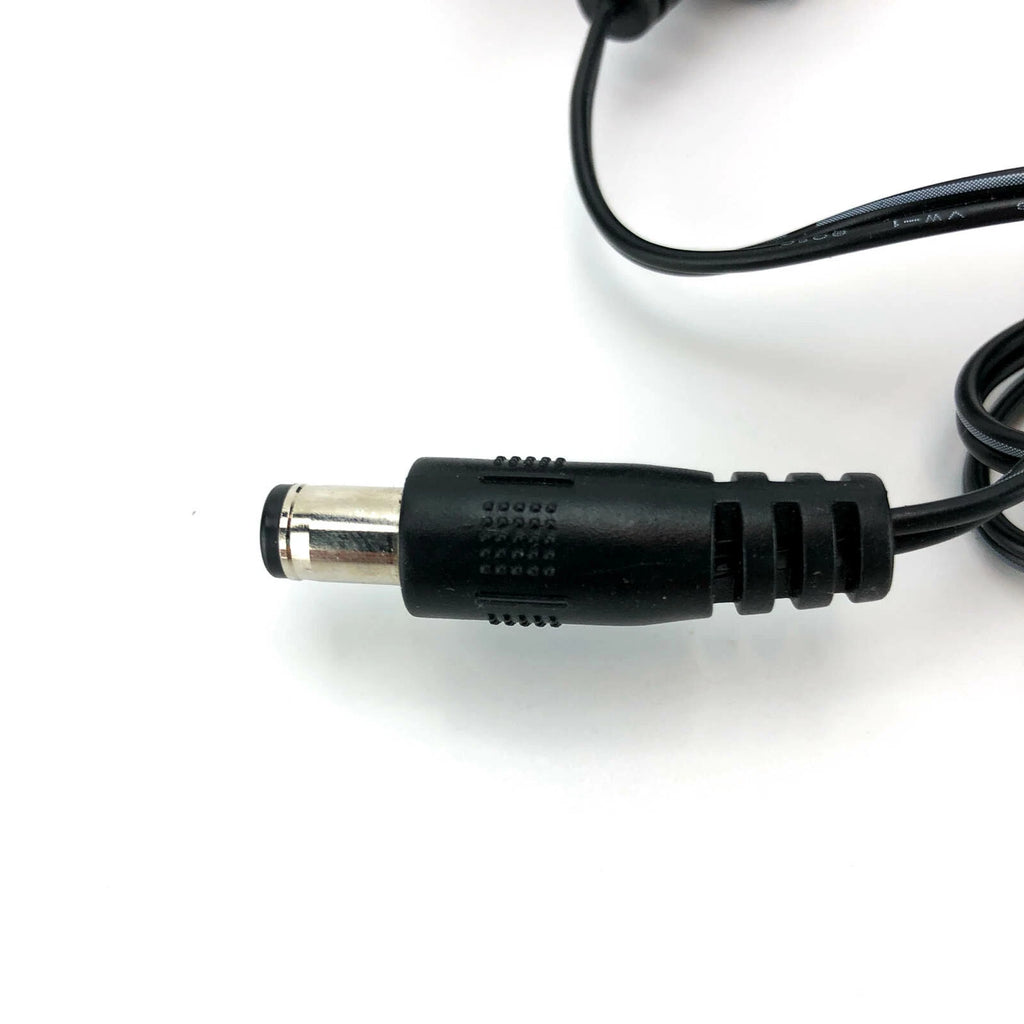 Brand NEW Original APD WB-18F12FU AC Adapter 12V 1.5A 584136-007-00 Charger