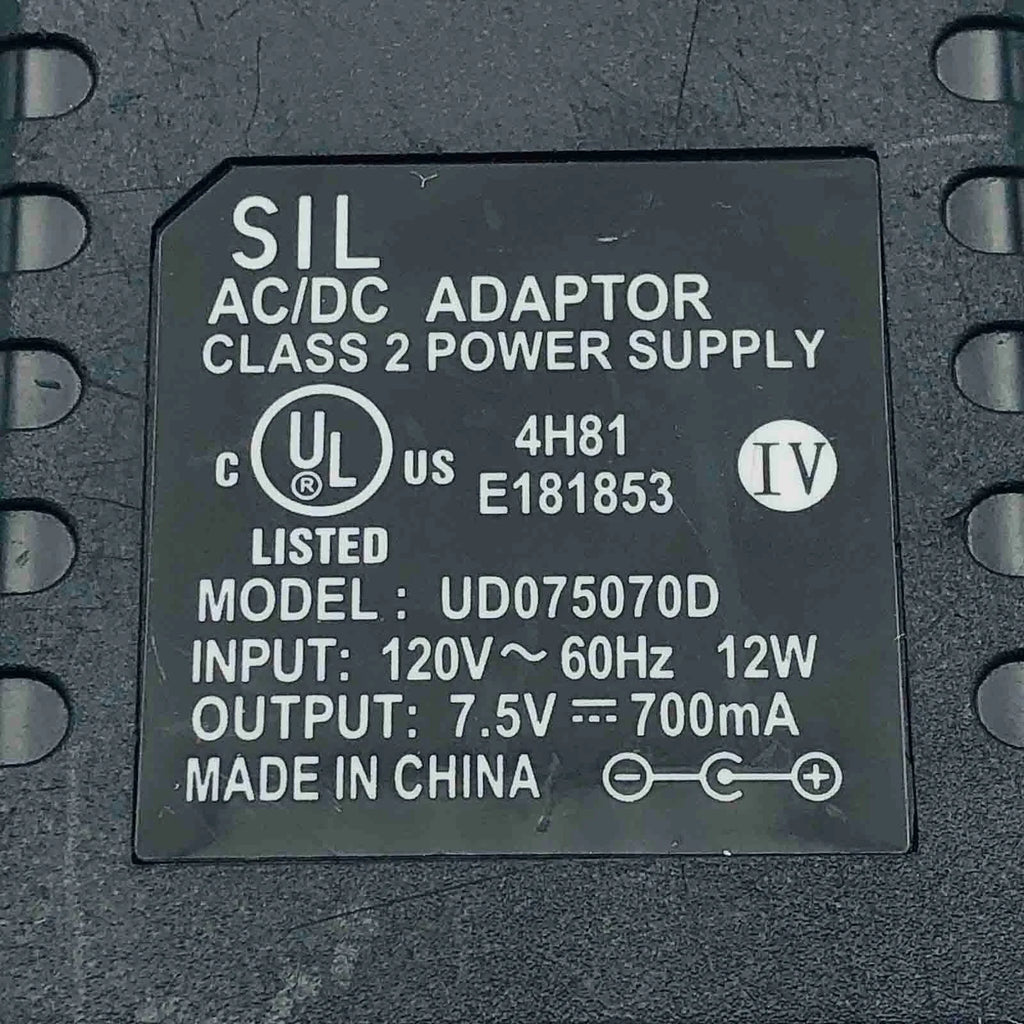 NEW Original SIL UD075070D 7.5V 0.7A Wall Adapter Power Supply 2.5x0.7mm Charger