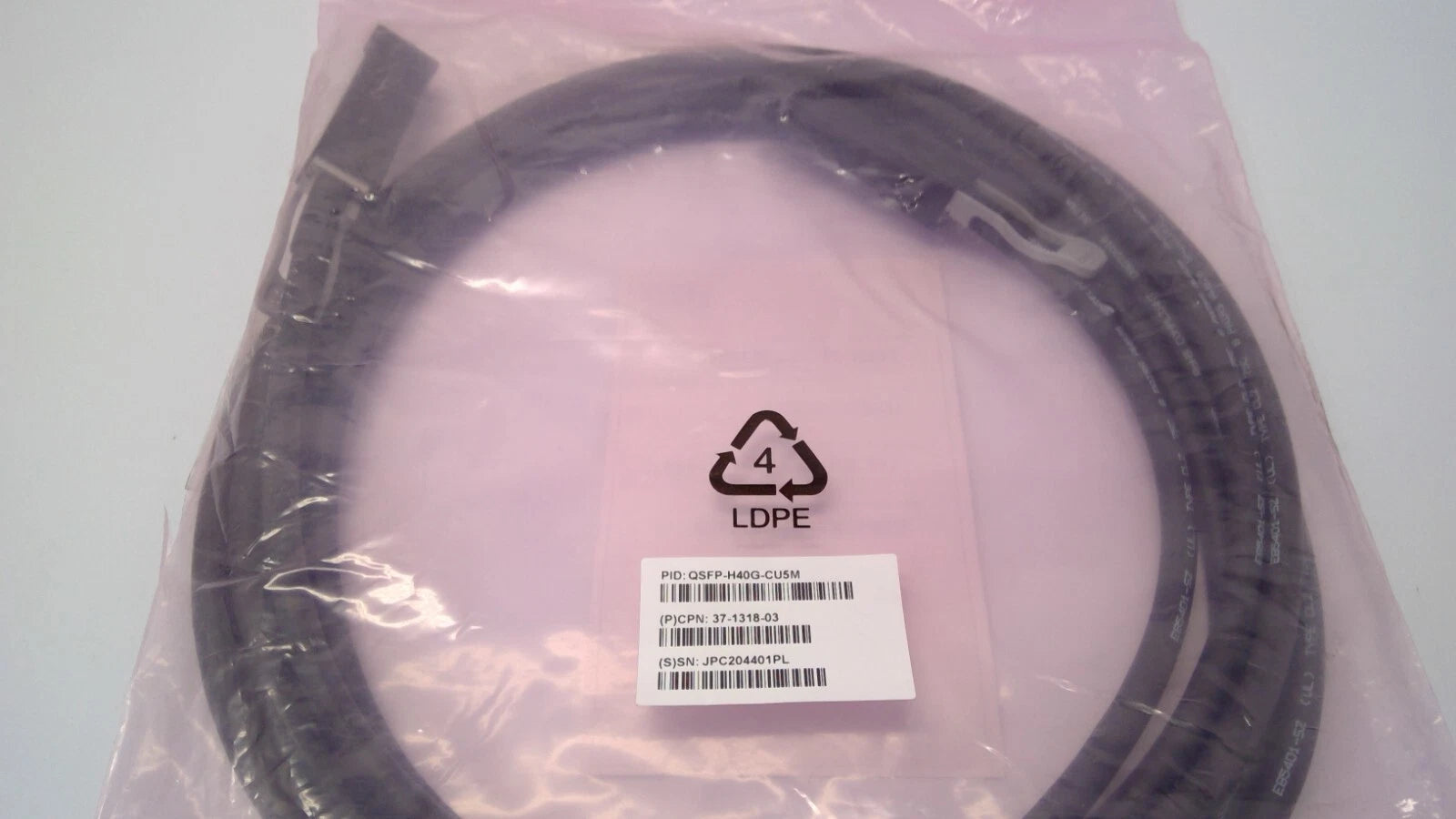 CISCO QSFP-H40G-CU5M 40GBASE-CR4 QSFP Passive Direct Copper Cable 5M 37-1318-03
