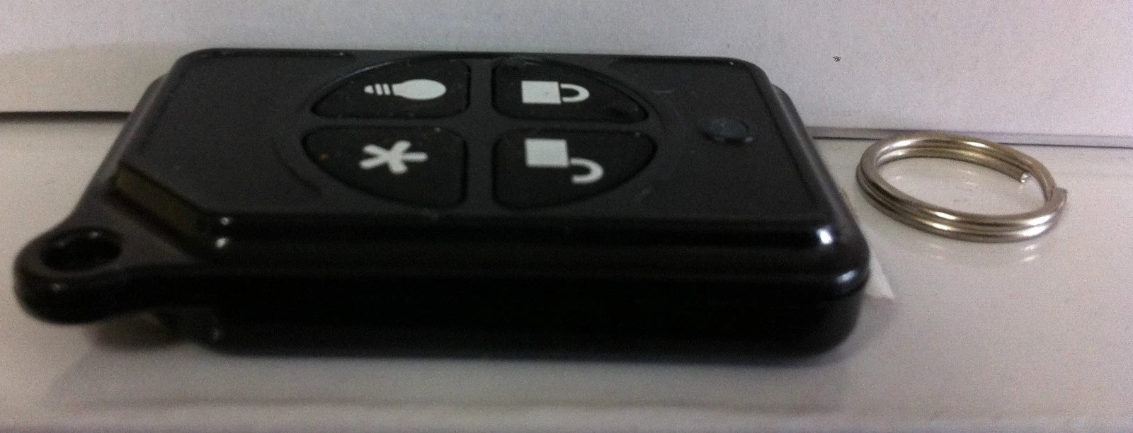Brand New GE 600-1064-95R Micro 4 Button Wireless Remote Keyfob, Simon, Battery