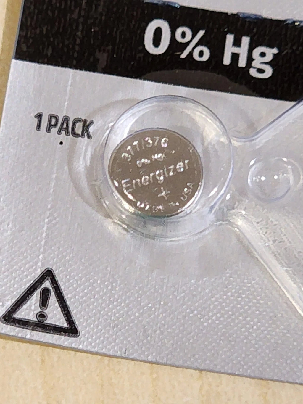 2 x Fresh carded Energizer 377 376 Silver Oxide Watch Battery SR626SW SR626W