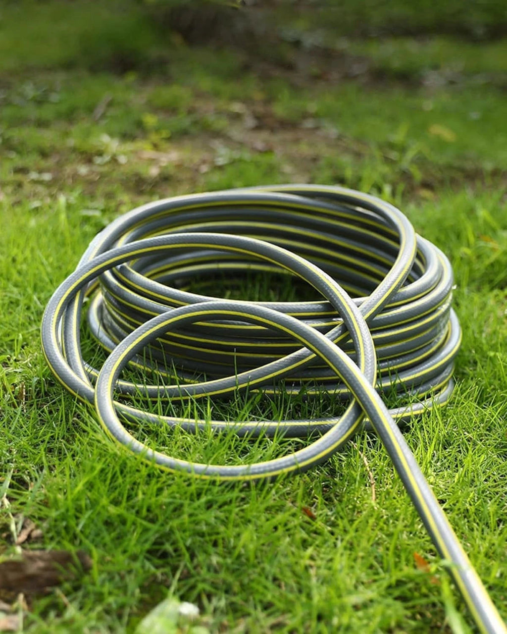 Garden Hose Water Pipe Outdoor Heavy Duty 1/2" Reinforced Anti-Kink +Adapters