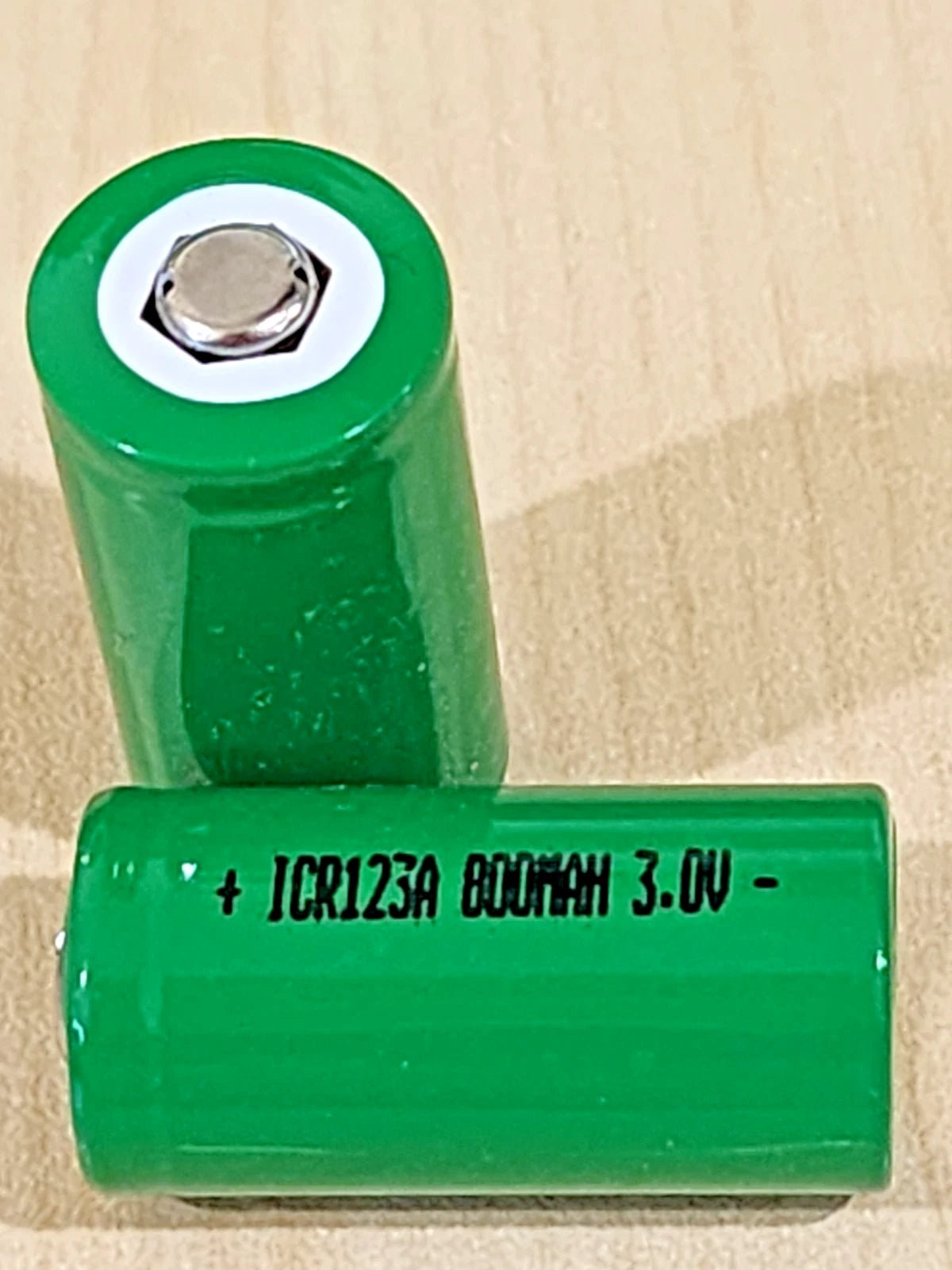 2 x CR123A BATTERY 3v RECHARGEABLE Li-ion ICR123A 800mAh CR123A 3.0 volt