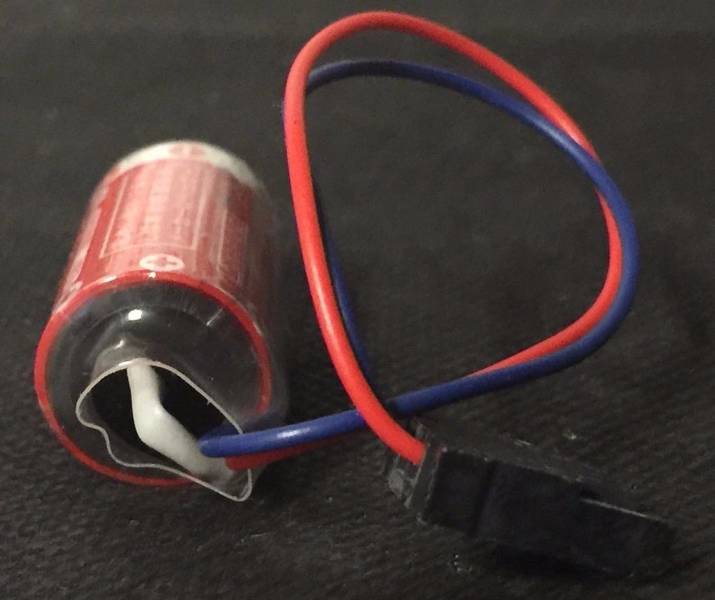 Brand New Maxell ER17/33 3.6V 1600mAh Lithium Thionyl Chloride Battery with Plug