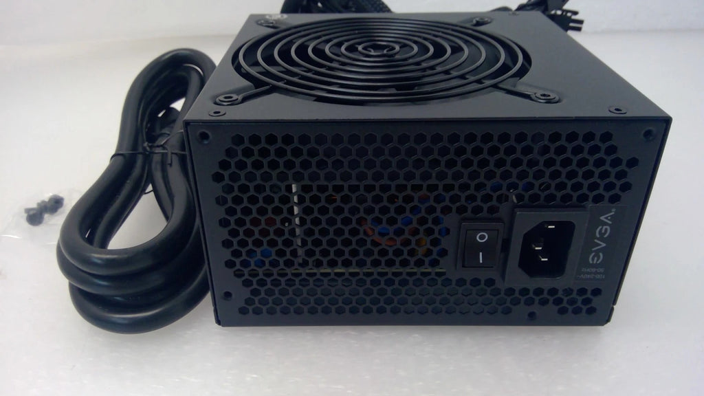 NEW EVGA 800 GD 800W 80 Plus Gold Power Switching Power SupplyPSU 100-GD-0800-BC