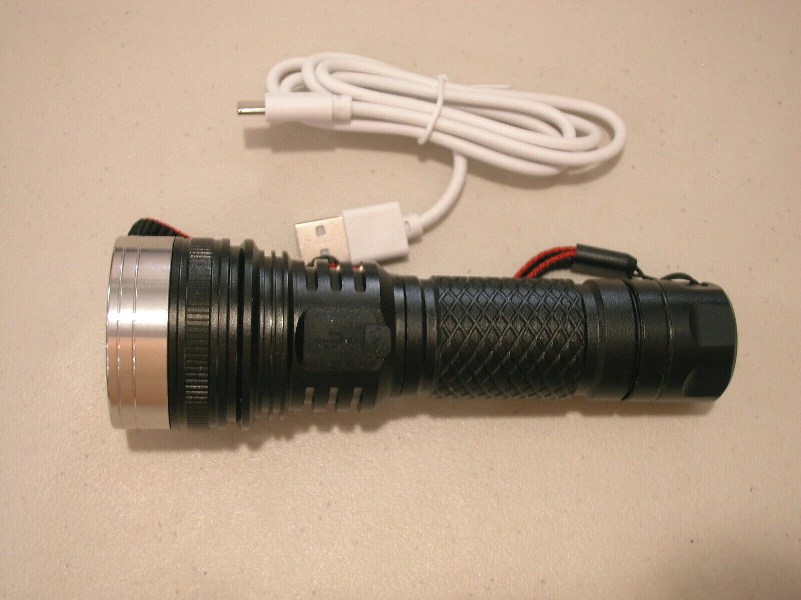 M45 LED Flashlight SST-40 led 2300 lumens w/ batteries