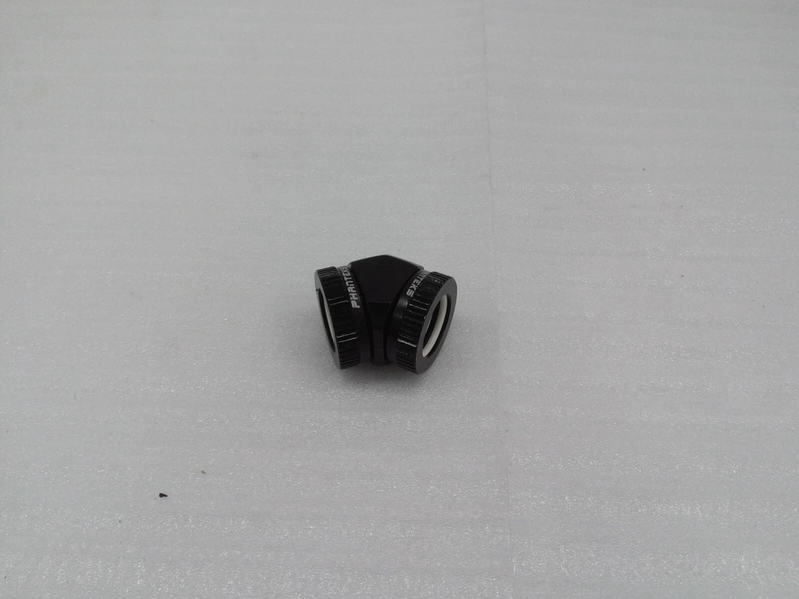 New Phanteks PH-A45_BK_16 16mm Hard Tube Adapter 45 Degree -Black