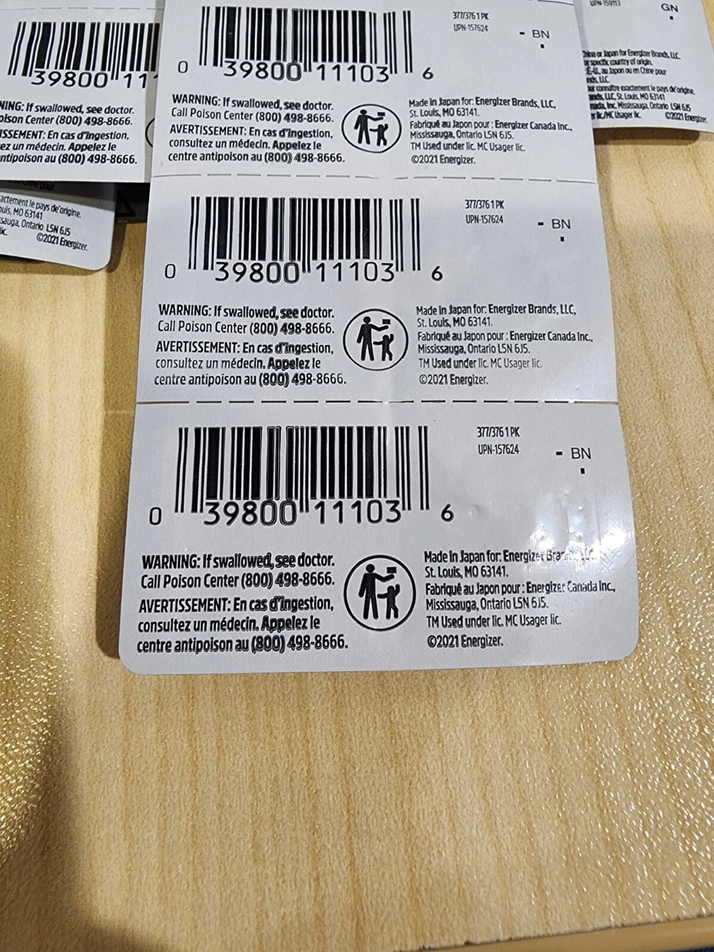 2 x Fresh carded Energizer 377 376 Silver Oxide Watch Battery SR626SW SR626W