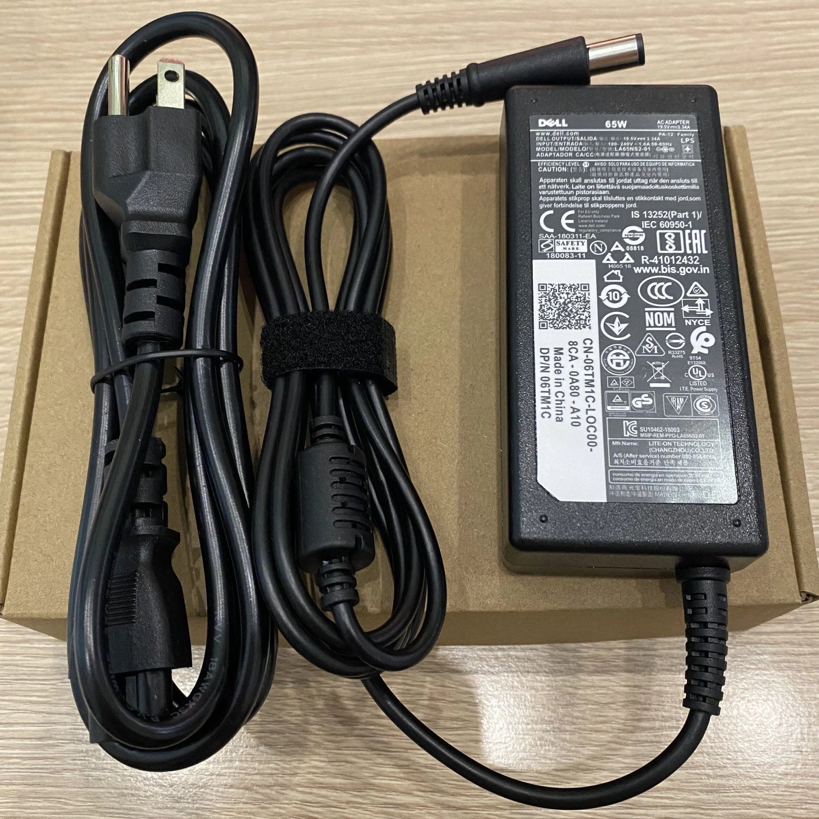 Genuine 65W Dell PA-12 AC Adapter Charger 928G4 06TM1C LA65NS2-01 7.4*5.0mm NEW