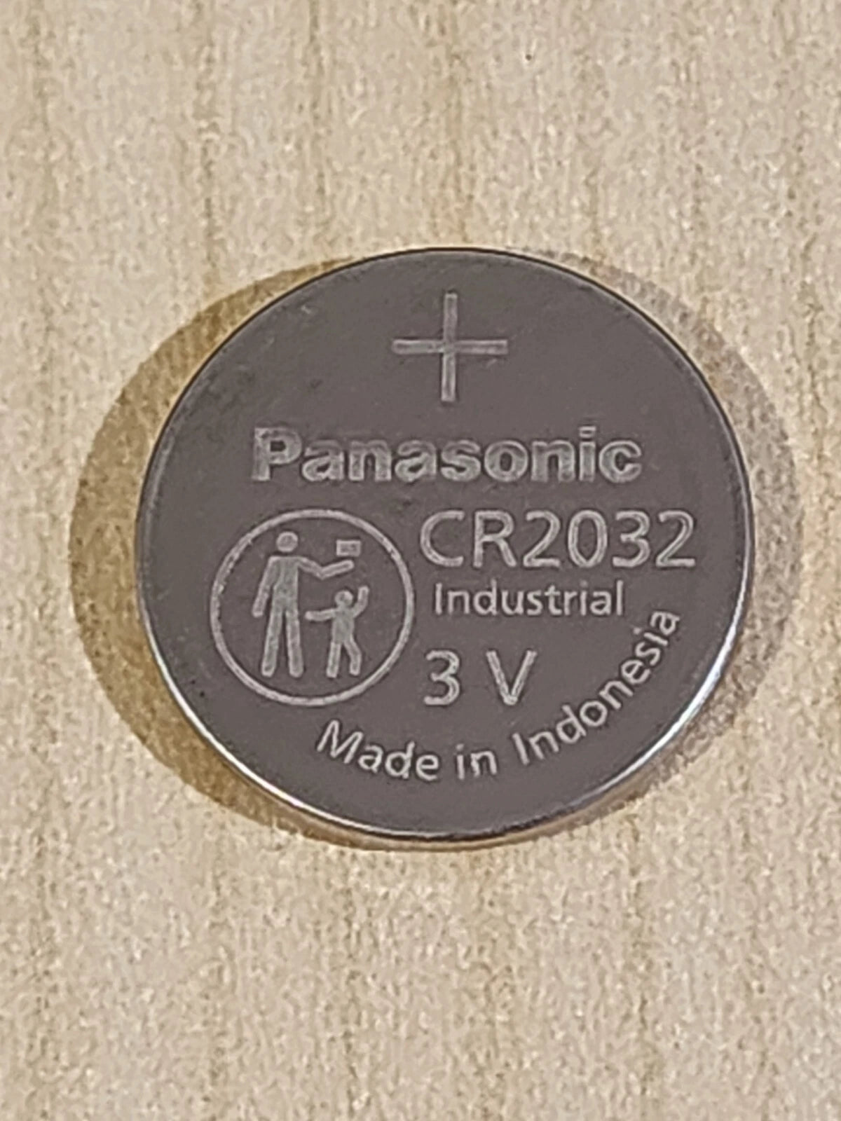 20 pc BULK PANASONIC CR2032 cr 2032 ECR2032 3v Battery EXPIRE 2032