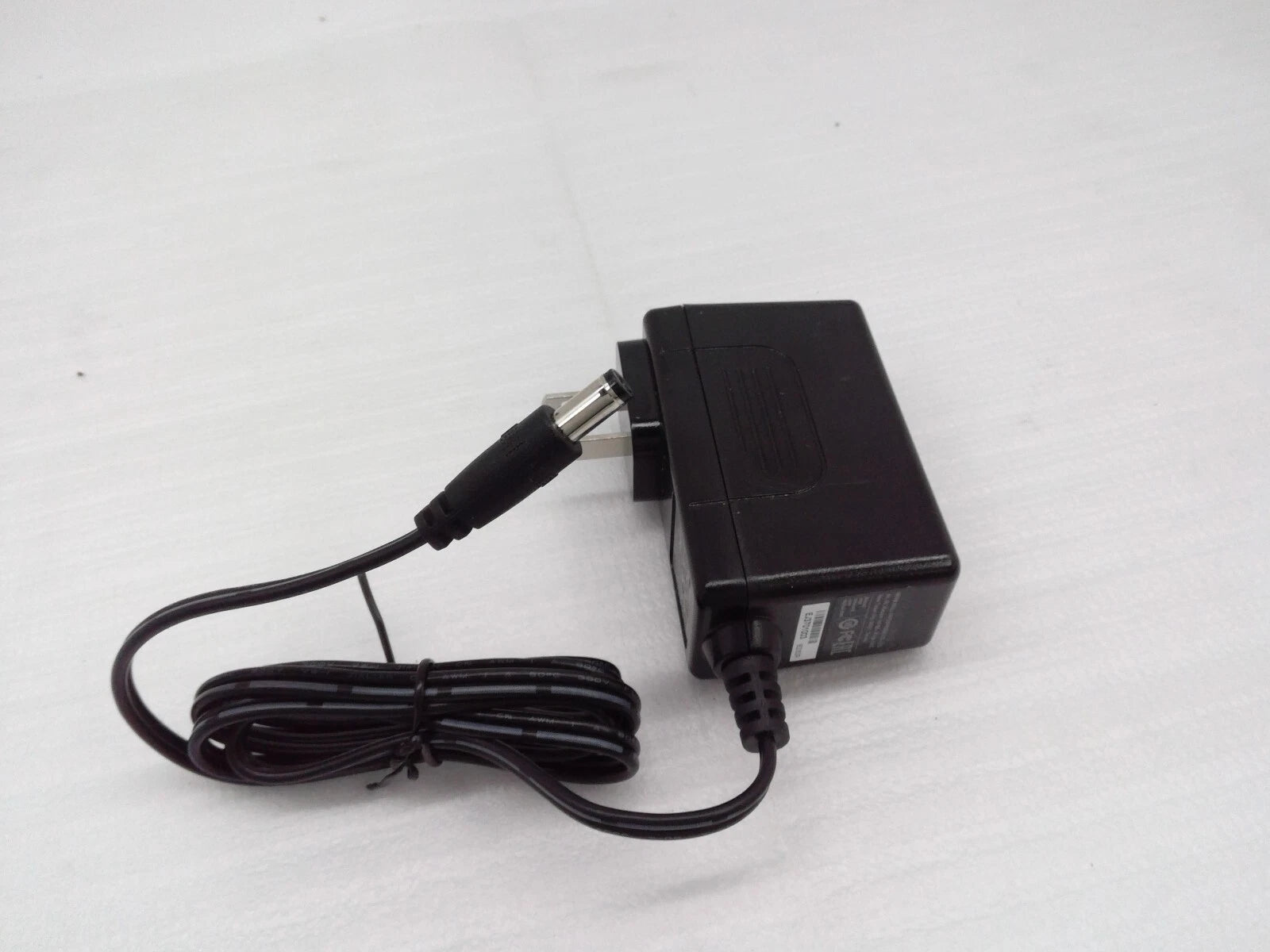 New OEM Mean Well SGA25U07-P1J AC Adapter 7.5V 2.93A 22W Power Supply 5.5x2.5 mm