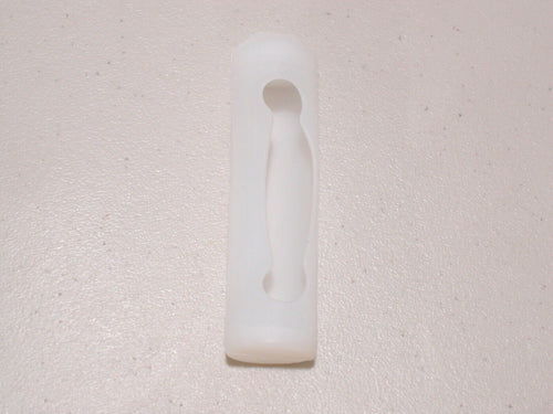 1 x SILICONE PLASTIC STORAGE PROTECTIVE CASE HOLDER 20700 21700 BATTERY CLEAR