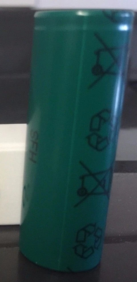 Brand New FDK 17500 2700mah HR-AU NiMH 1.2V Rechar Battery