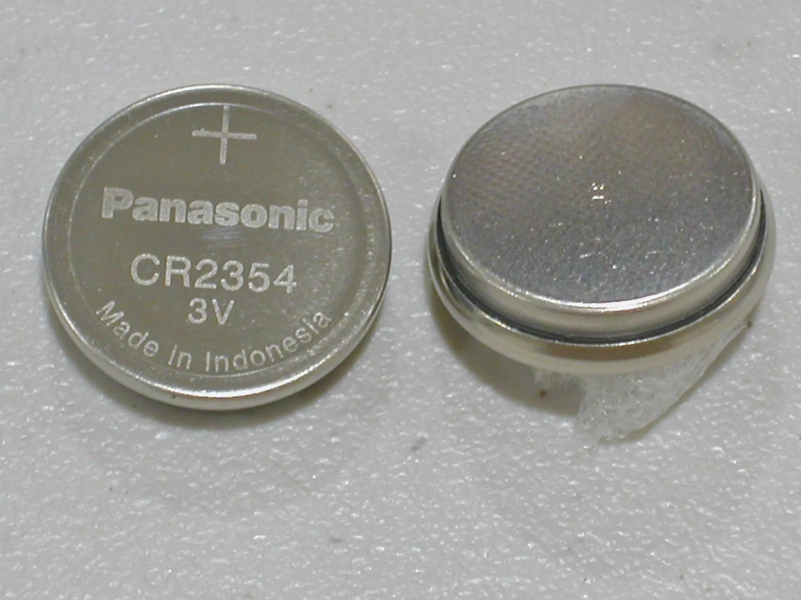 4 NEW BULK PANASONIC CR2354 CR 2354 3v lithium battery Expire 2032