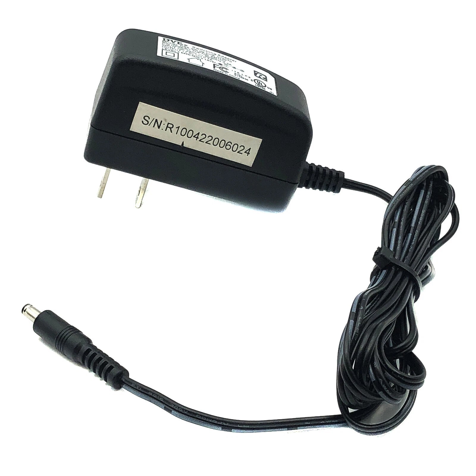 NEW Genuine DVE DSA-9W-09 FUS 075070 Switching Power Supply Adapter 7.5V 0.7A