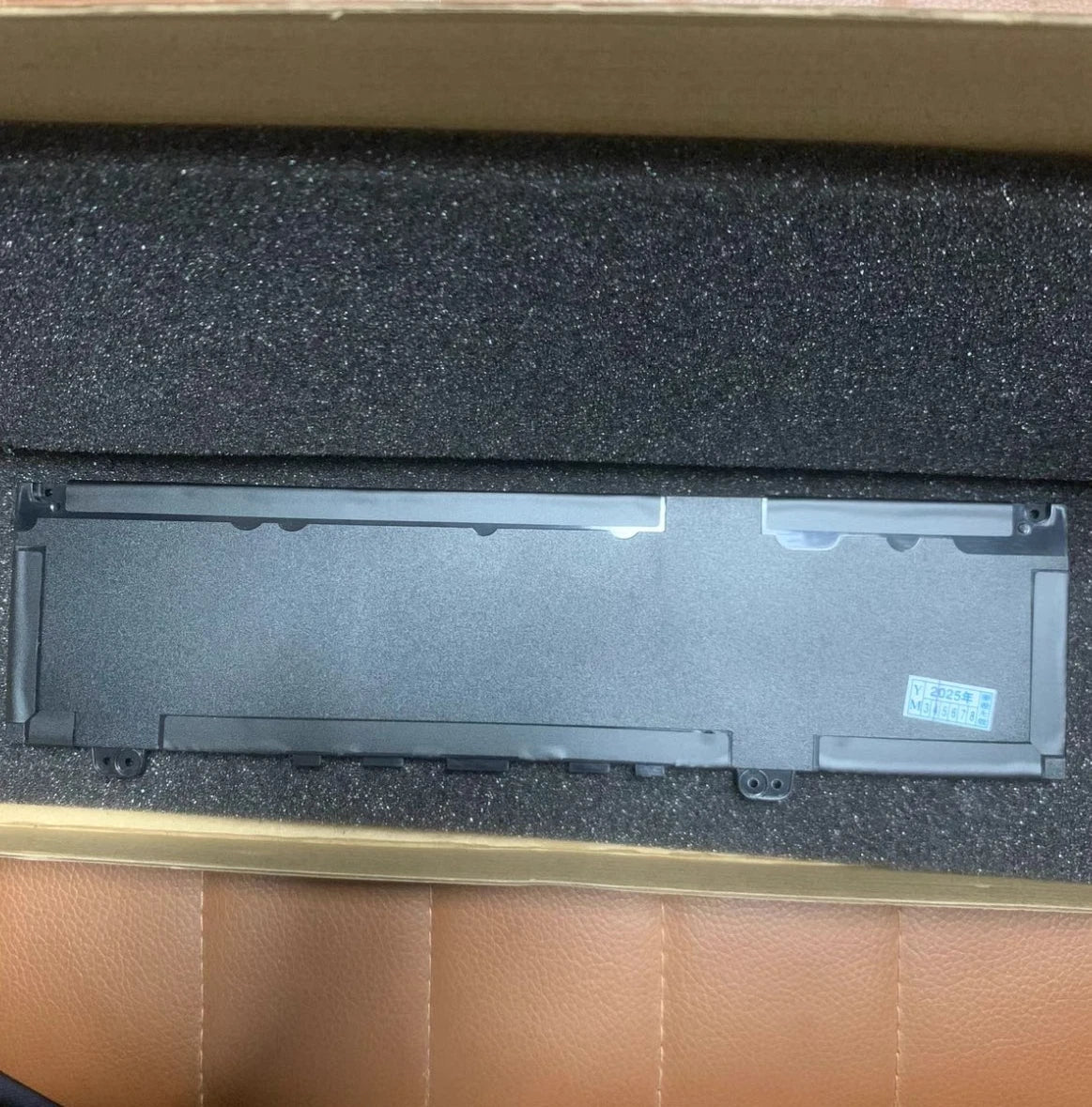 Genuine F62G0 Battery for Dell Inspiron 13 5370 7000 7370 7380 7386 7373 P83G
