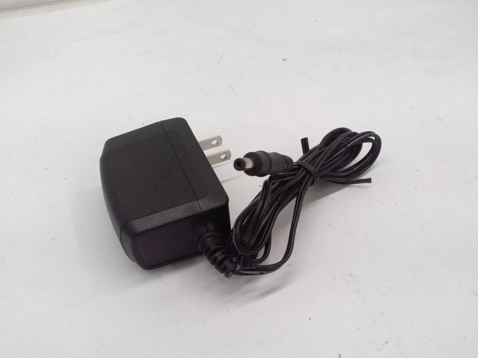 NEW Actiontec Lot of 10 12V 2A Wall Charger Ac Adapter WA-24Q12FU Power Supply