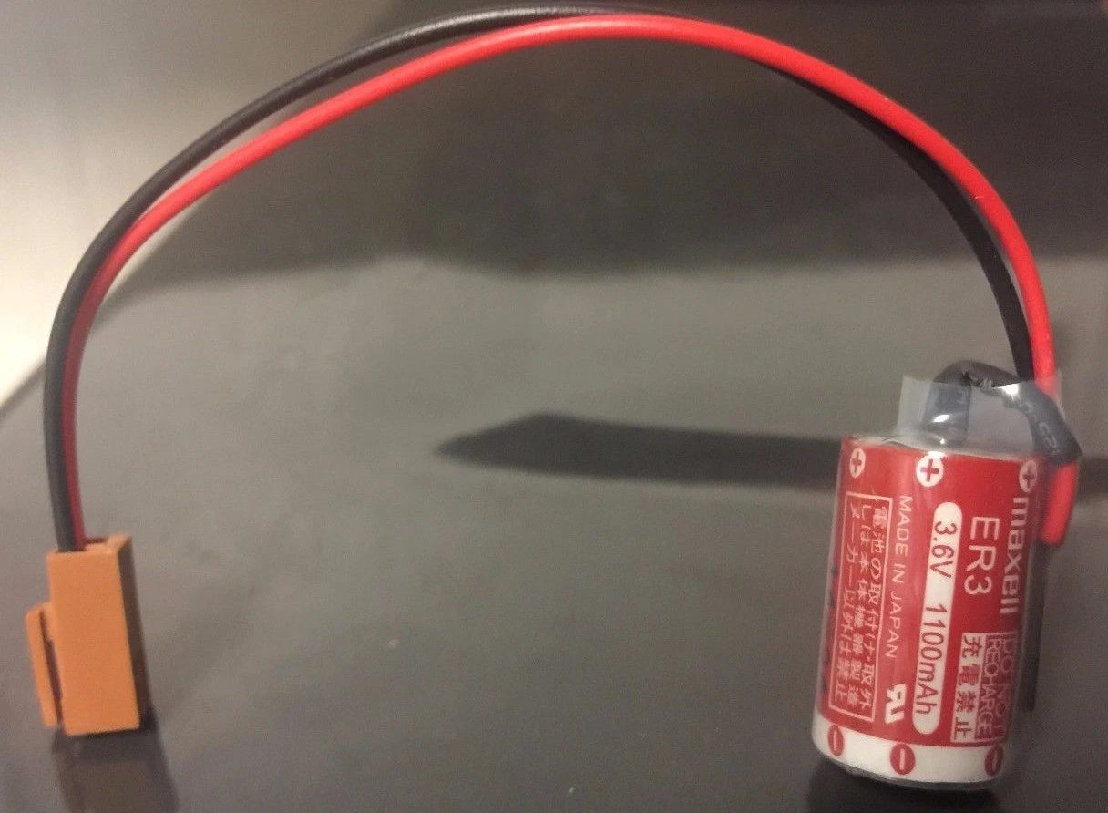 Brand New Maxell ER3 3.6V 1100MAH Li-ion PLC Battery with Plug, JAE Connector