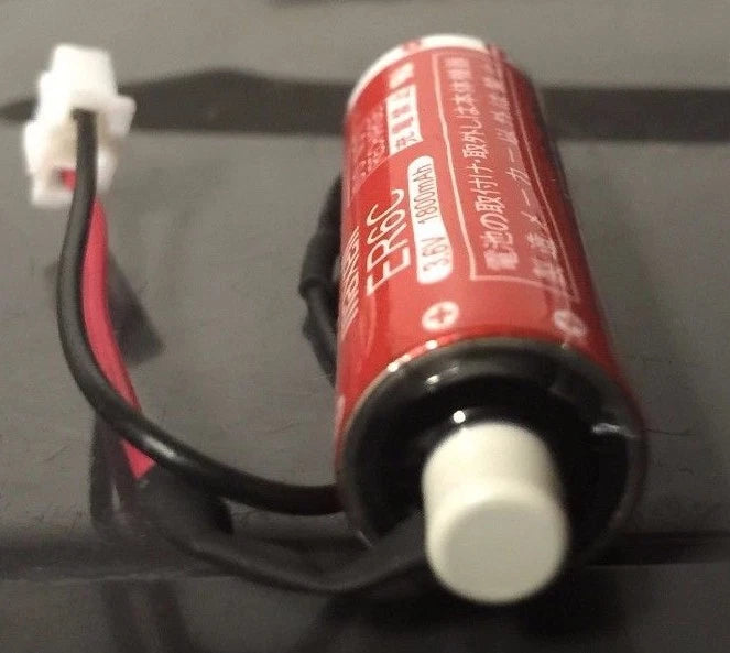 Brand New Maxell ER6C 3.6V 1800mAh Lithium Thionyl Chloride Battery with Plug