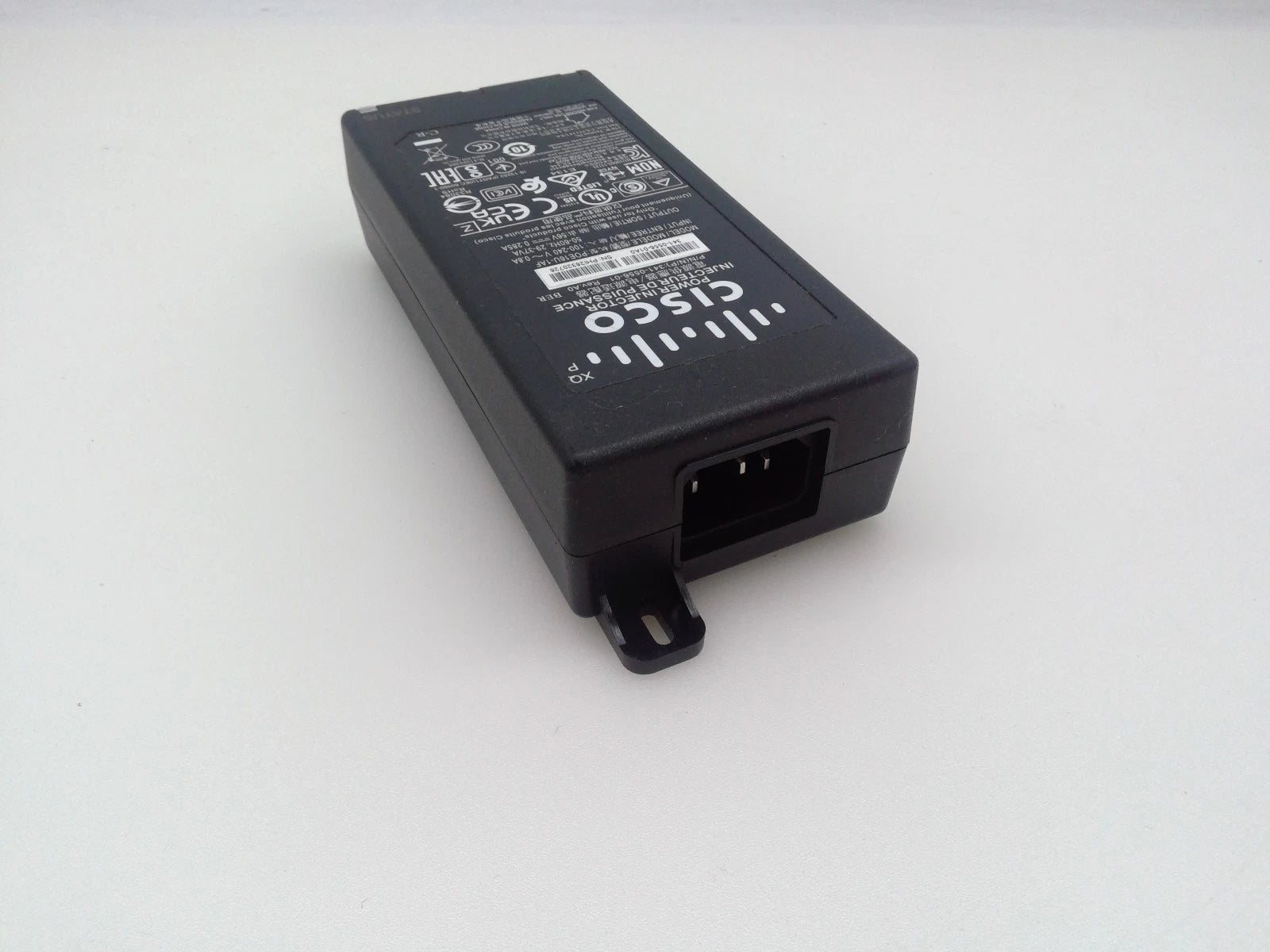 Cisco 341-0556-01 POE16U-1AF 56V 0.285A Power Injector W/ Power Cord New