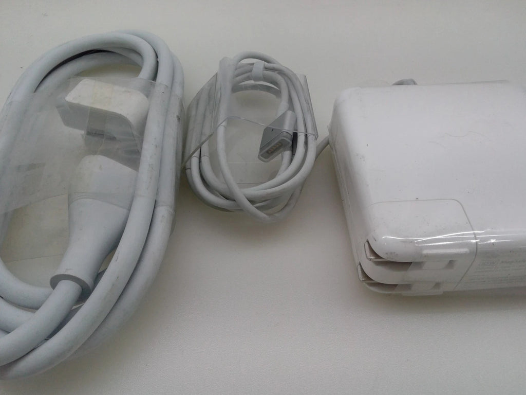 GENUINE APPLE A1424 MACBOOK PRO RETINA MAGSAFE 2 85W AC POWER ADAPTER
