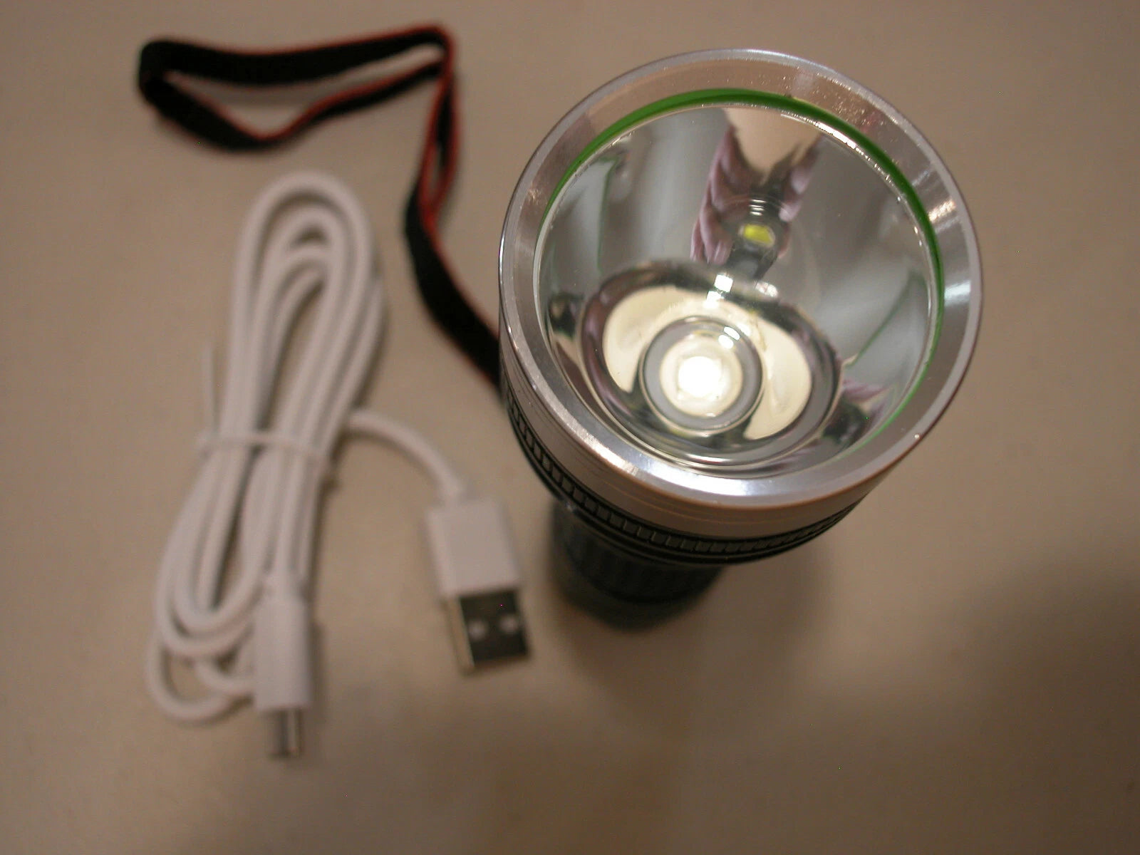 M45 LED Flashlight SST-40 led 2300 lumens w/ batteries