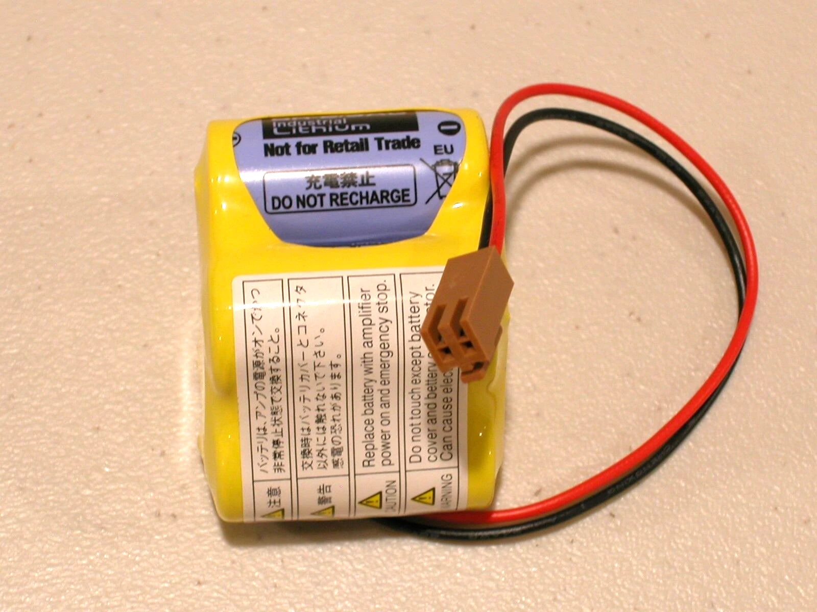1 pc BR-2/3AGCT4A 6V PLC Lithium Battery w/Plug FANUC NEW (1 battery) MFG 07/24