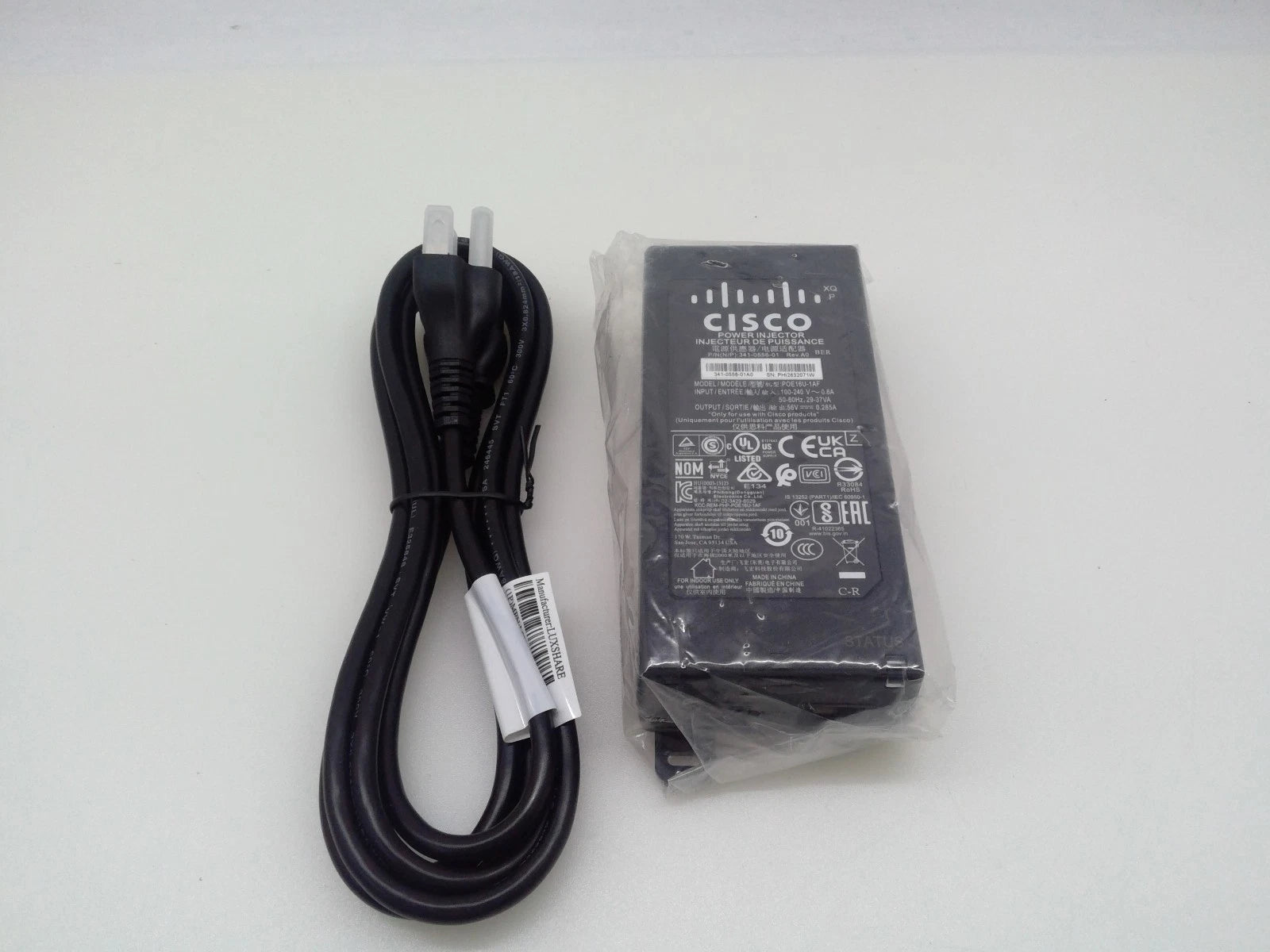 Cisco 341-0556-01 POE16U-1AF 56V 0.285A Power Injector W/ Power Cord New
