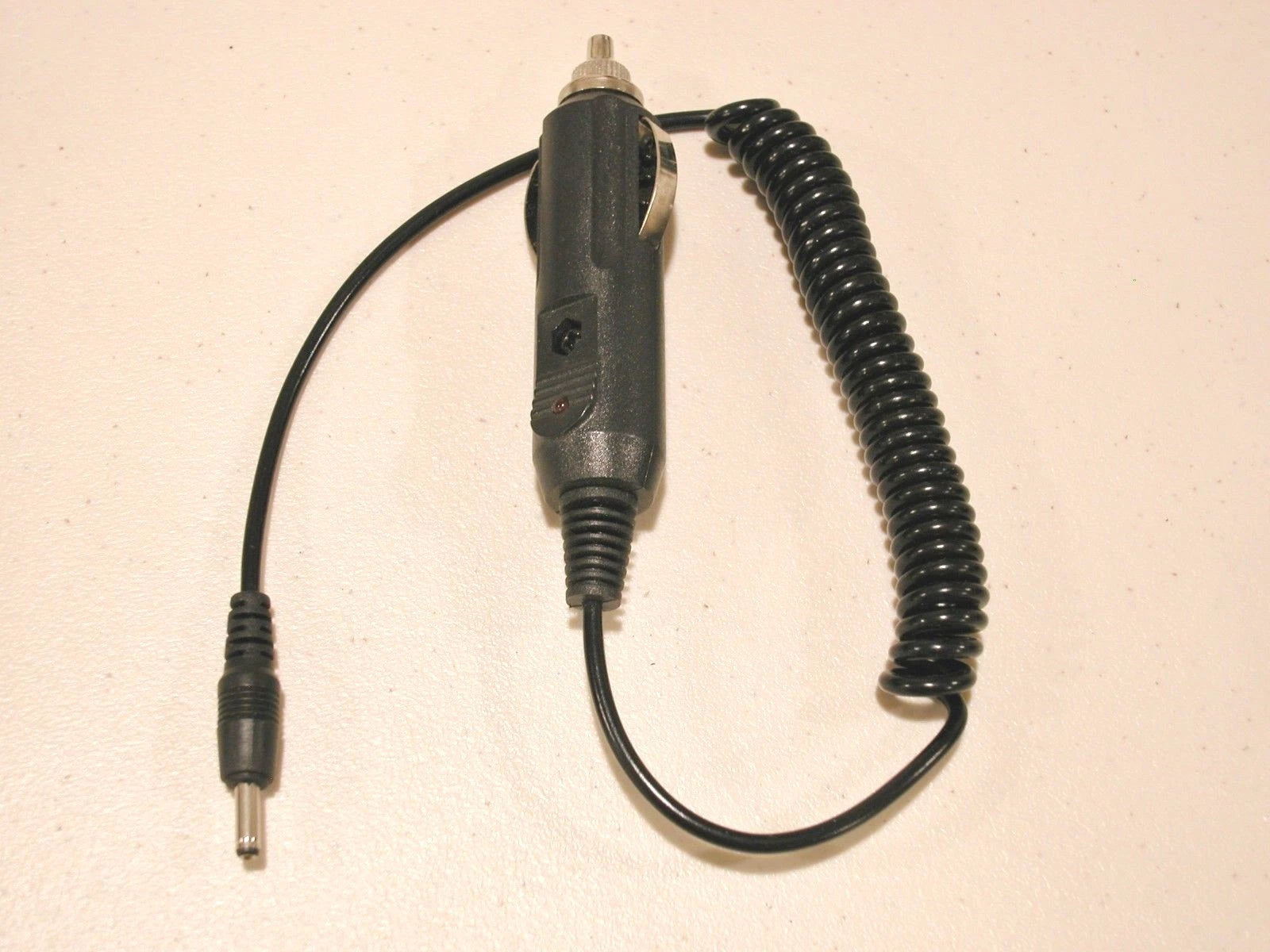 12 volt power cord only for TR-001 TrustFire battery charger (no charger)