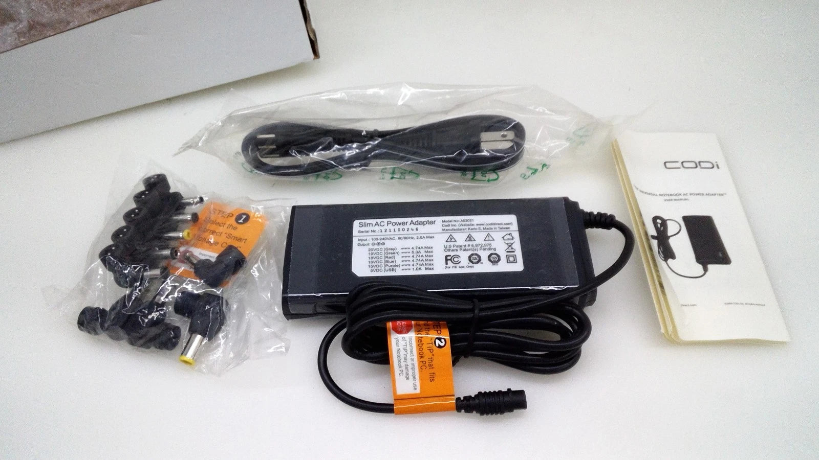 New CODi 100W Nine Tips Universal Notbook Power Adapter A03021