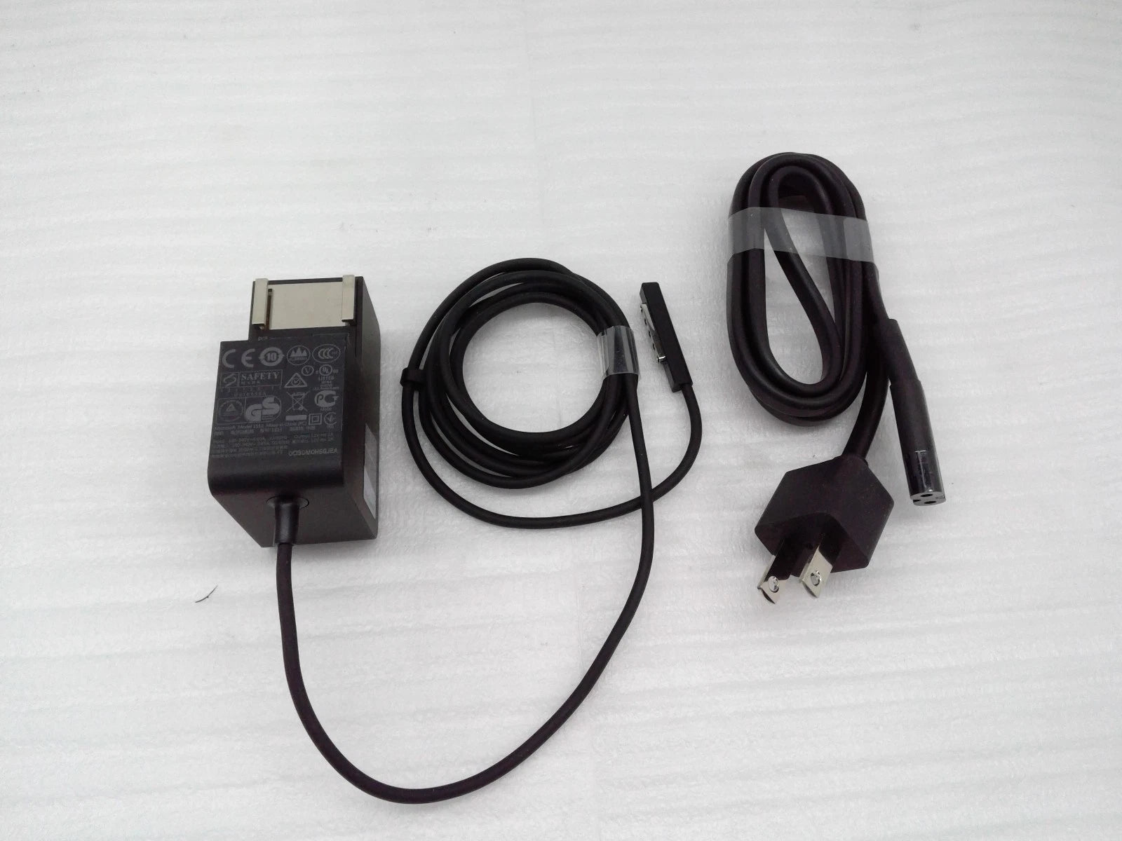 New OEM Microsoft Surface 2 Windows RT Charge Model 1513 Power Supply Adapter