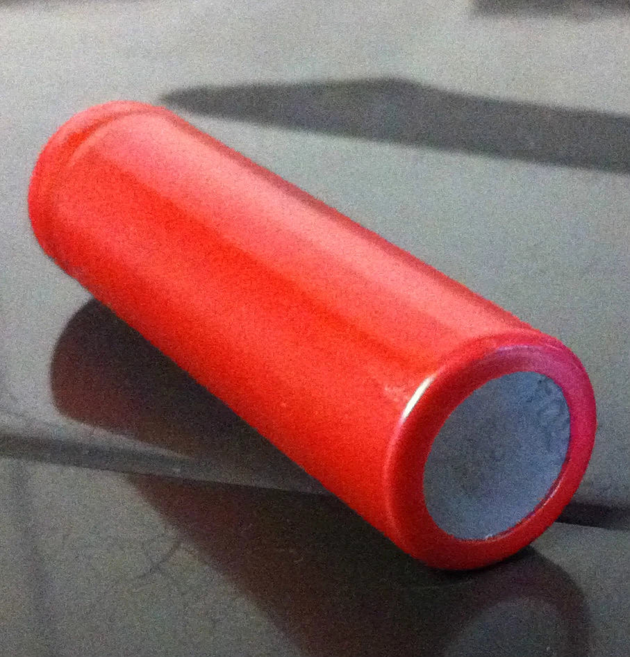 Brand New "2" Sanyo UR14500P 14500 840mAh 3.7V Lithium Ion Battery, Flat-Top
