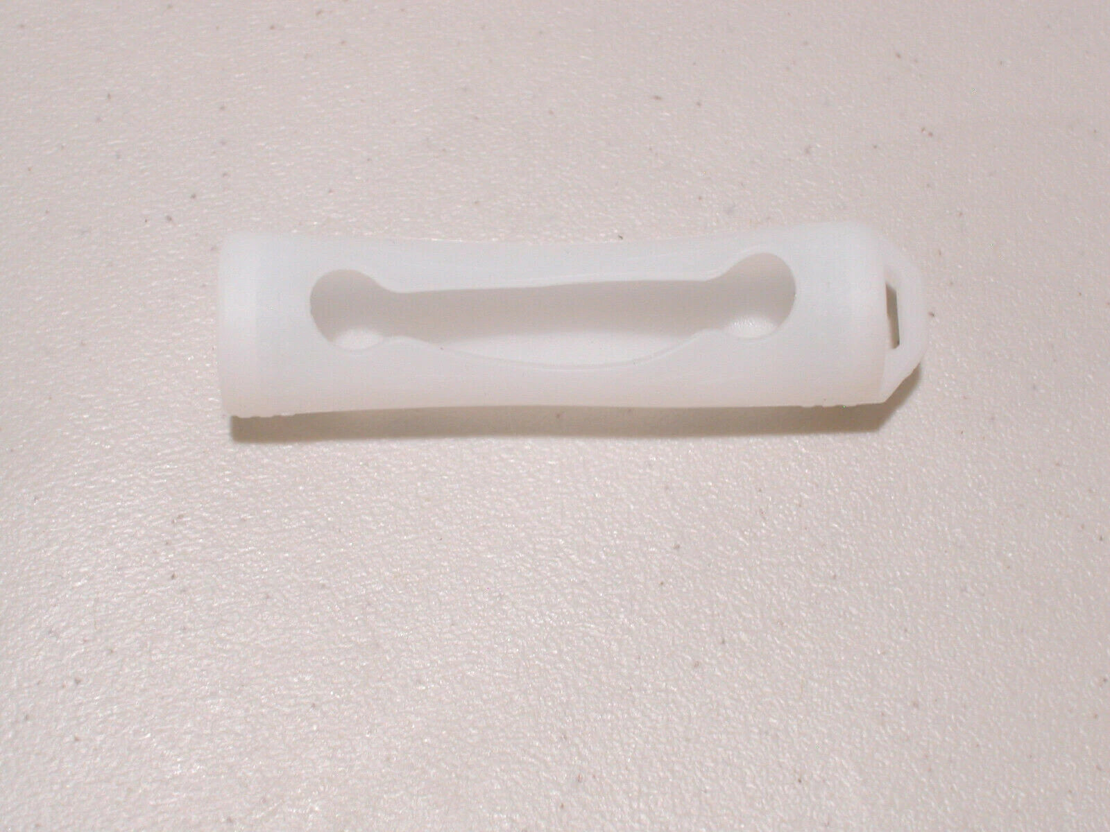 1 x SILICONE PLASTIC STORAGE PROTECTIVE CASE HOLDER 20700 21700 BATTERY CLEAR