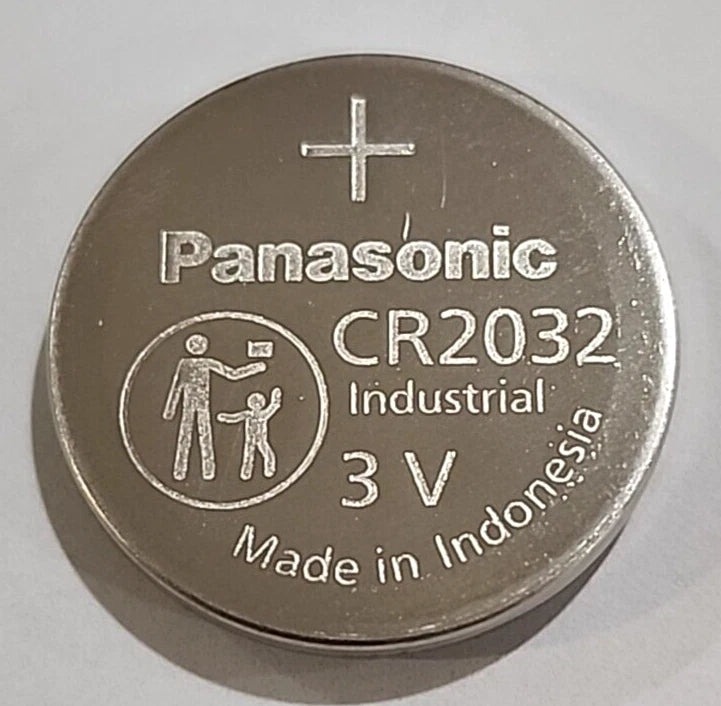50 pc BULK PANASONIC CR2032 cr 2032 ECR2032 3v Lithium Battery EXPIRE 2032