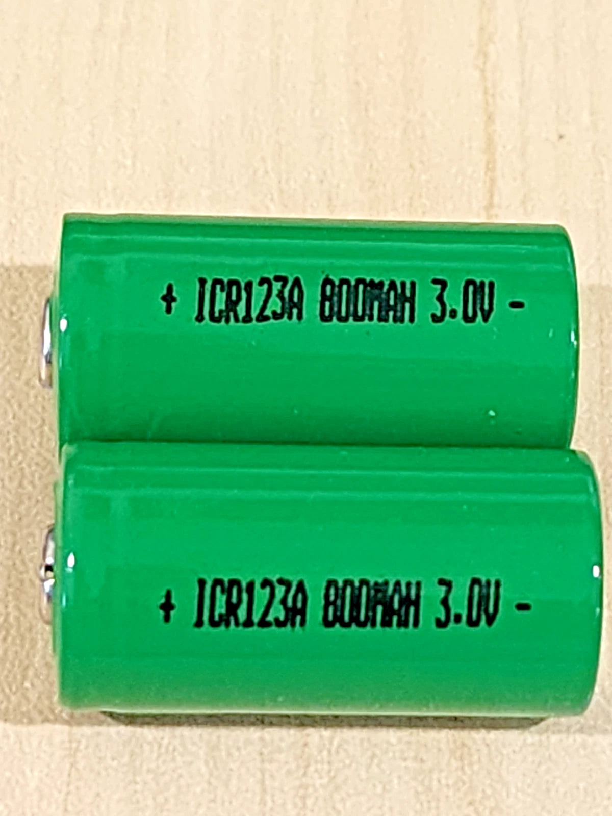 2 x CR123A BATTERY 3v RECHARGEABLE Li-ion ICR123A 800mAh CR123A 3.0 volt