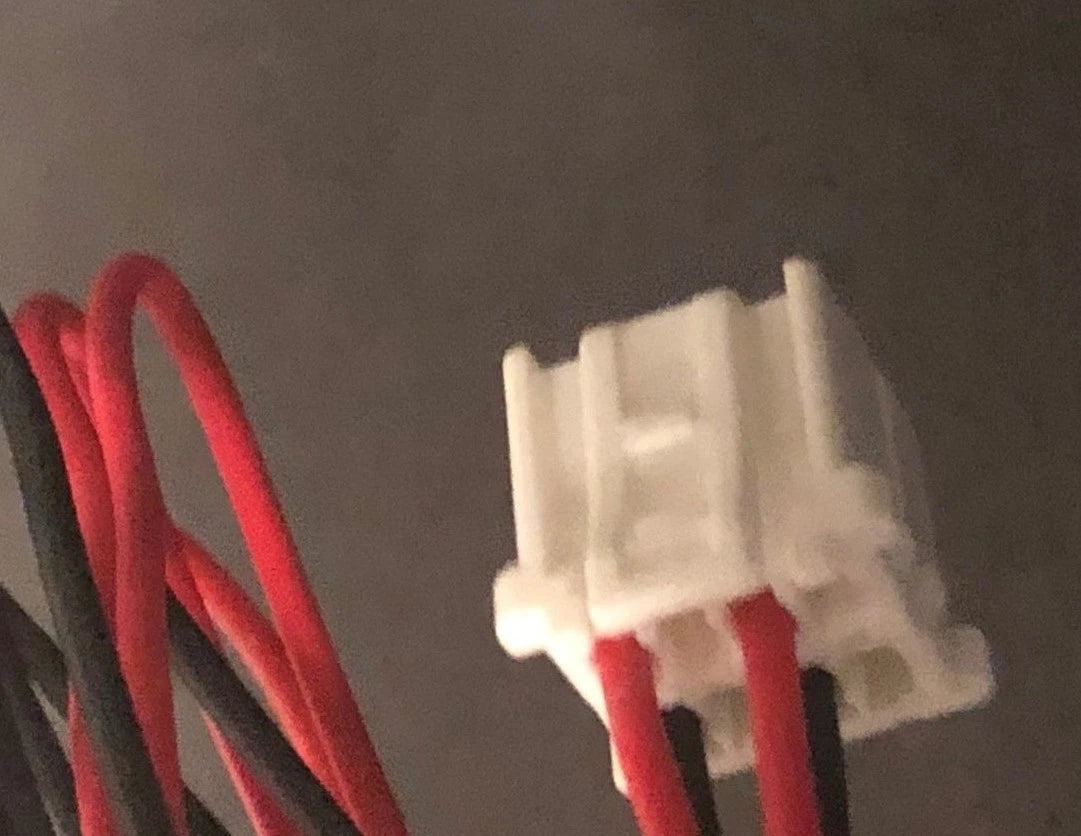 Brand New Toshiba ER6V 3.6V with Belt Spot Plug Battery