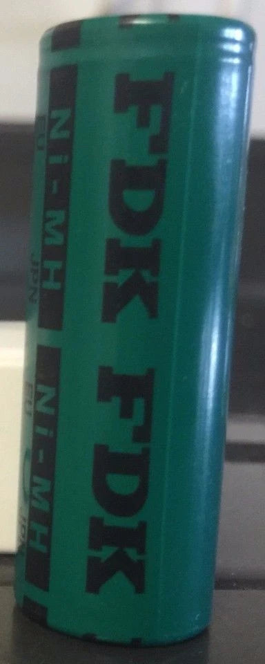 Brand New FDK 17500 2700mah HR-AU NiMH 1.2V Rechar Battery
