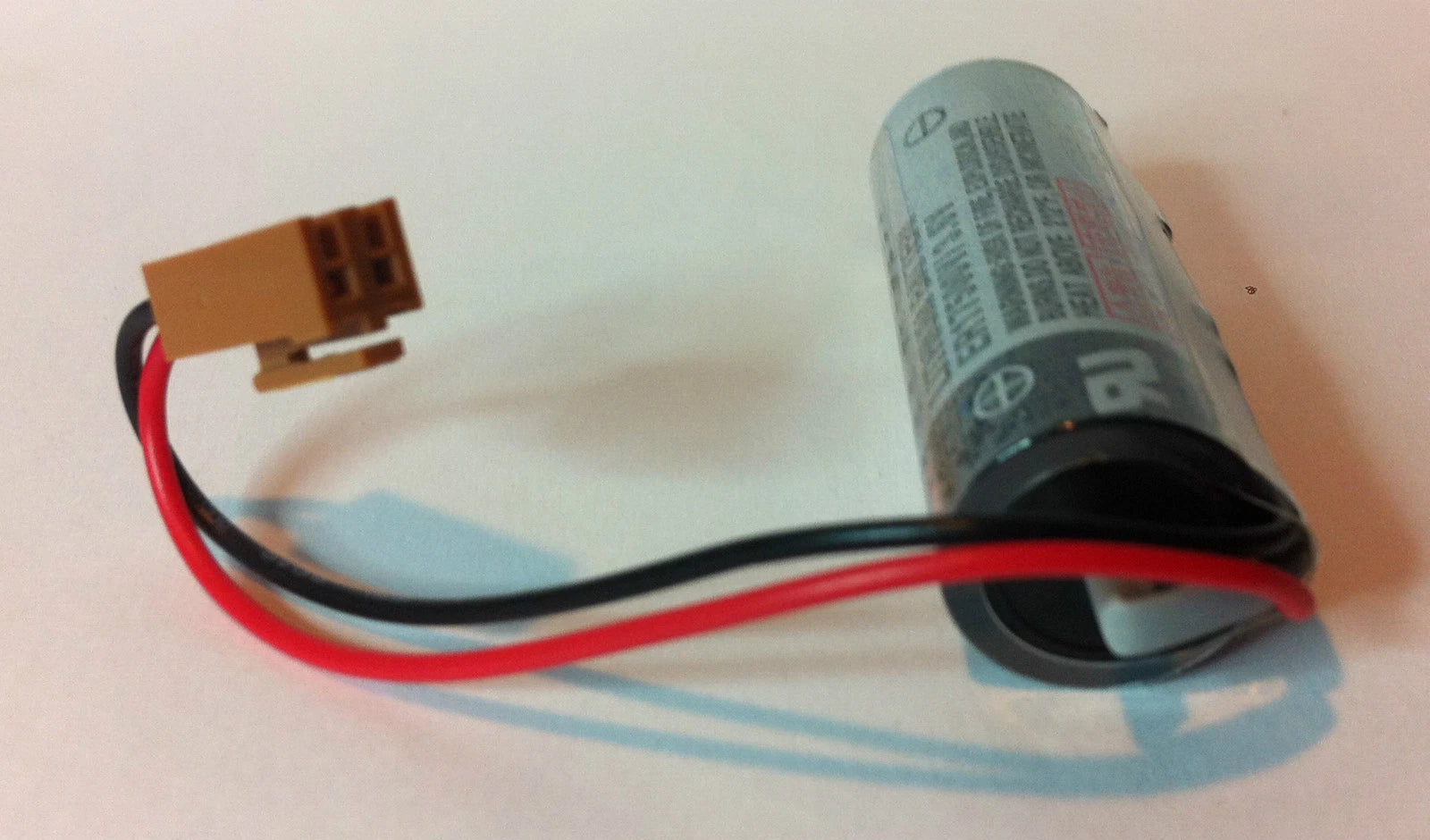 Brand New Toshiba ER17500V 3.6V 2700mAh Lithium PLC Battery w/ Plug, Expedited